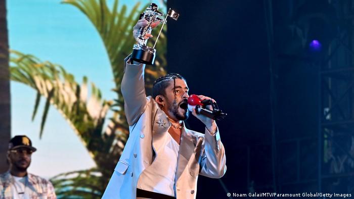 Recibió el premio MTV en pleno concierto. Bad Bunny afirmó que siempre creyó en que llegaría ese momento.