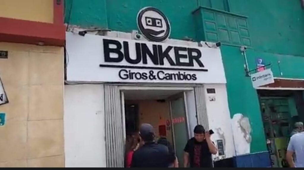 Este fue el local asaltado por la banda criminal.