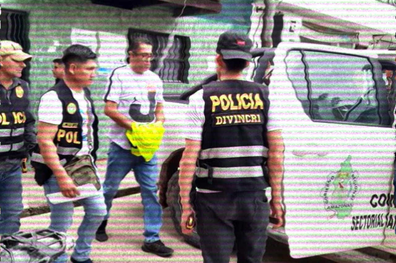 Amazonas: detienen a jefe de la comisaría policial de Santa María de Nieva El Juzgado de Paz Letrado e Investigación Preparatoria de Condorcanqui ha ordenado la detención preliminar del Mayor PNP, Carlos Enrique Rituay Martínez, quien ocupa el cargo de Jefe de la Comisaría Sectorial de Santa María de Nieva. Junto a él, también se ha solicitado la detención preliminar de los suboficiales Ronald Guerrero Cerna, Willy Franklin Cieza Lozano, Arnaldo Llanco Tetsa y Oracio Díaz Quiroz. Este requerimiento fue presentado por la Fiscal Provincial de la Fiscalía Provincial Especializada en Delitos de Corrupción de Funcionarios de Bagua, Lyana Saavedra Inga.