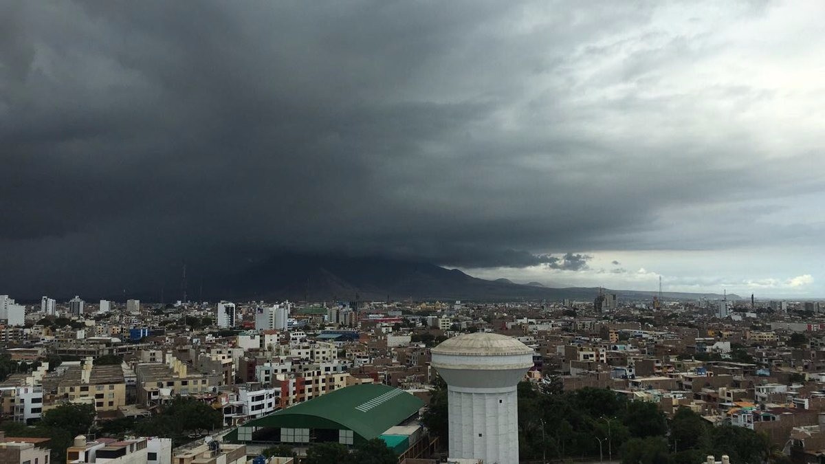 El Niño Costero: pronostican lluvias en el norte peruano de julio a setiembre El Fenómeno de El Niño Costero está cada vez más cerca. Se prevé que durante el trimestre de julio a septiembre de 2023, la costa norte de Perú experimente temperaturas del aire superiores a lo normal y lluvias ligeras y dispersas, según el pronóstico de la Multisectorial Encargada del Estudio Nacional del Fenómeno de El Niño (Enfen).