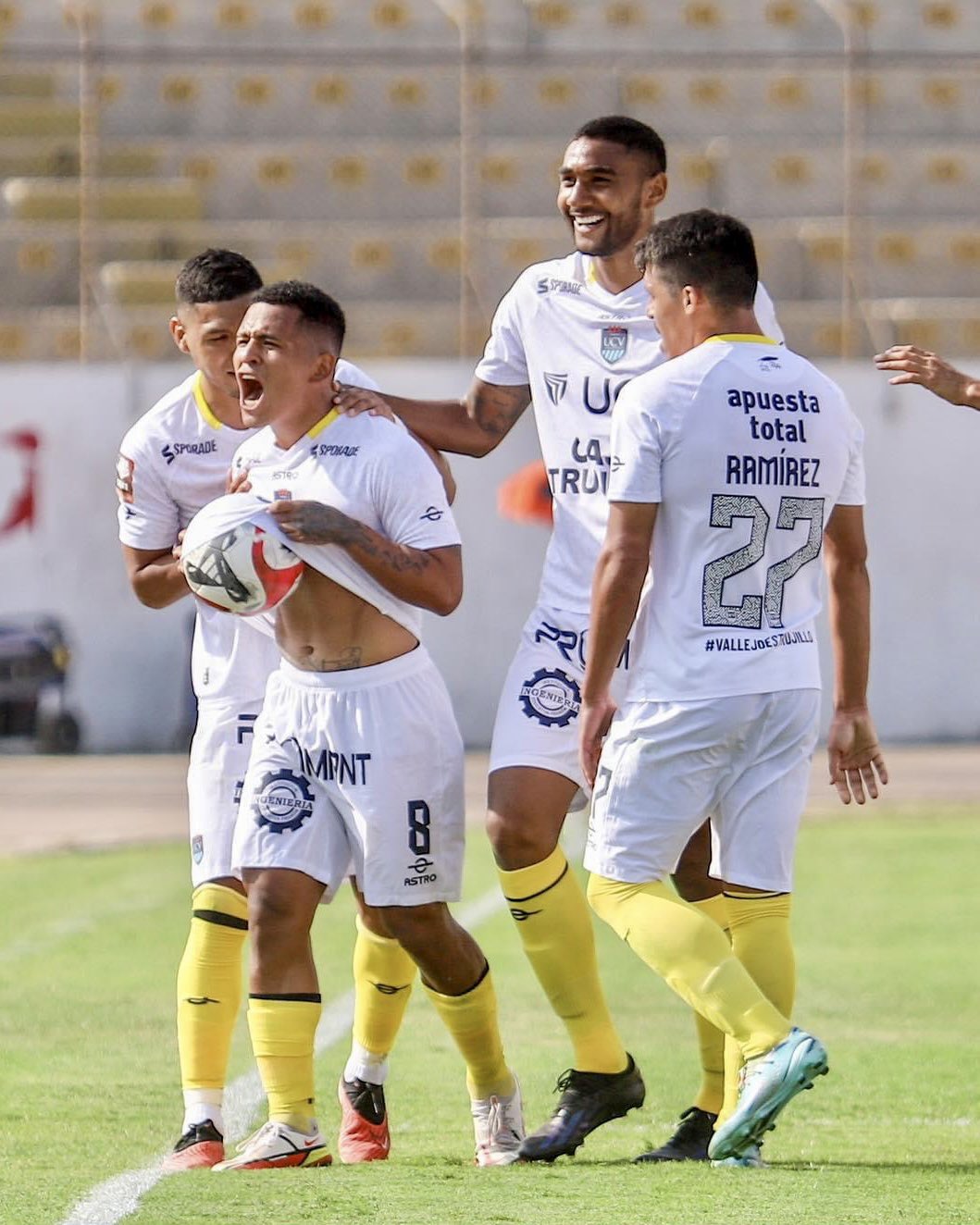 No estaba ‘Loco’… Vallejo despertó y aplastó 5-0 a Grau en el debut de ...