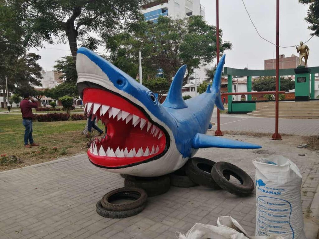 Arturo Fernández indicó que la escultura no se moverá del parque Alipio Ponce.