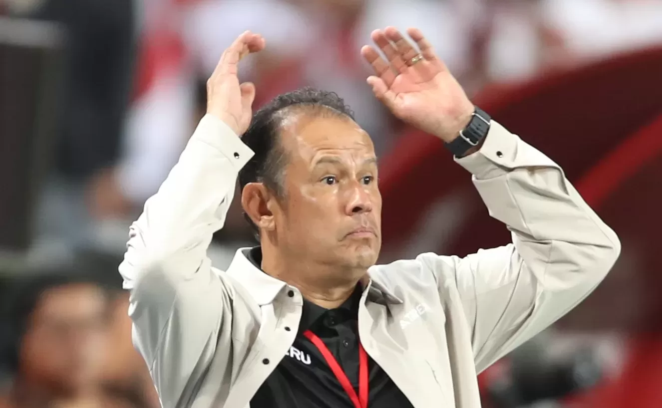 El adiós de Juan Reynoso en números: 14 partidos, 7 derrotas, cuatro triunfos y 3 empates Juan Reynoso no seguirá como DT de Perú. Mientras su representante define su salida con la FPF, acá, en este informe, te presentamos sus verdaderos números.