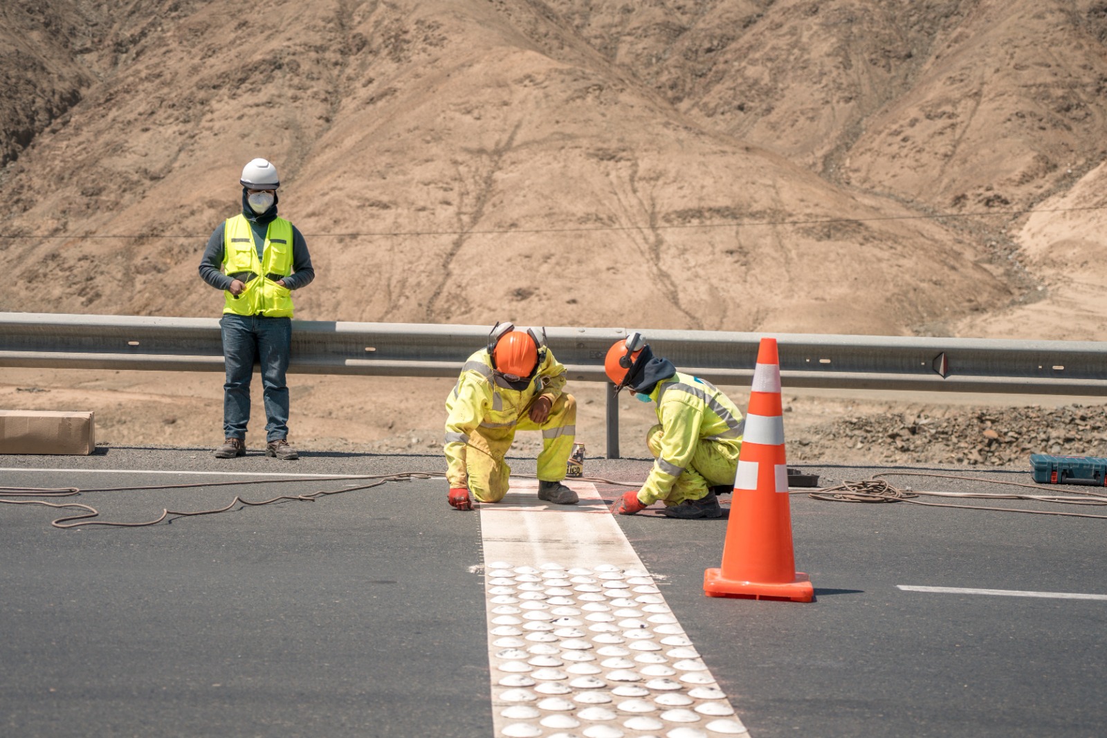 Virú: Aunor anuncia intervenciones para mejorar la seguridad vial en la Panamericana Norte Concesionaria Autopistas del Norte (Aunor) invertirá más de dos millones y medio de soles en la provincia de Virú.
