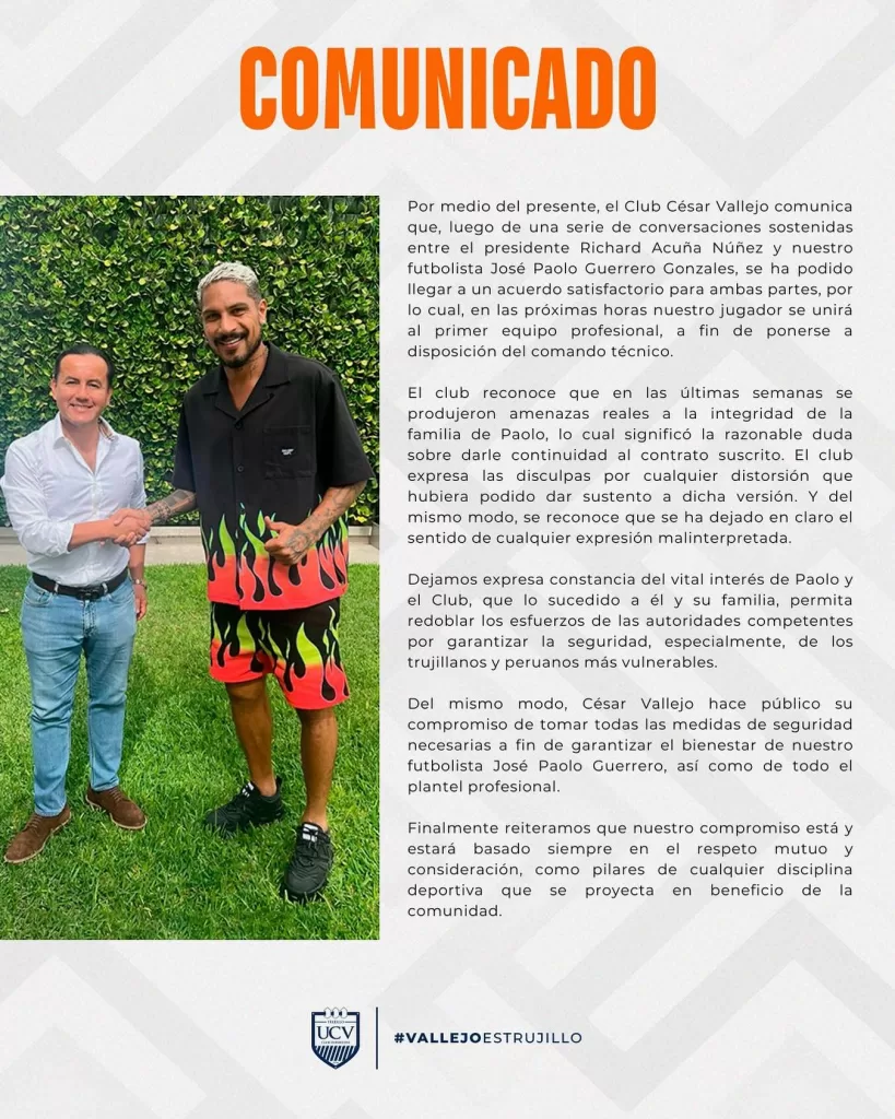 El club UCV emitió un comunicado en el que confirma que Paolo Guerrero jugará en su equipo este 2024. En la imagen, el jugador peruano posa junto a Richard Acuña.
