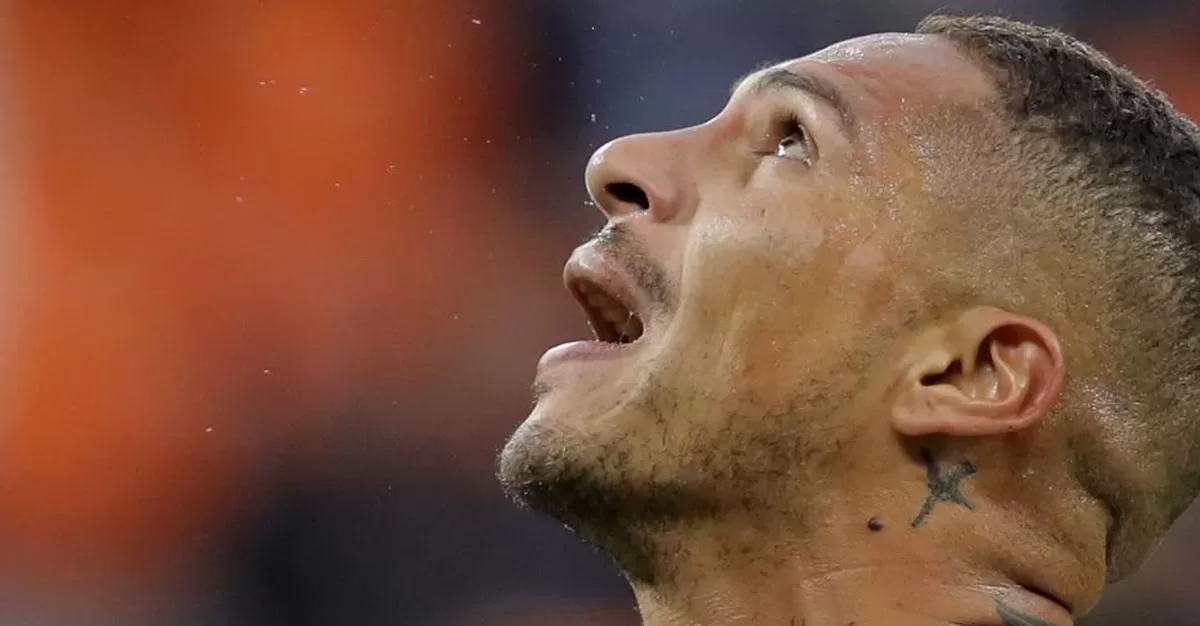 Vallejo conmina a Paolo Guerrero confesó que Vallejo le exige que venga a Trujillo y que cumpla contrato. Hasta los pasajes le enviaron.