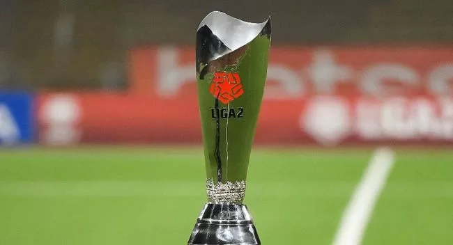 Nueve clubes de la Liga 2, entre ellos el equipo liberteño Deportivo Llacuabamba, exigen a la FPF hacerse cargo de los gastos logísticos del torneo del ascenso. De lo contrario, no afrontarán el campeonato.
