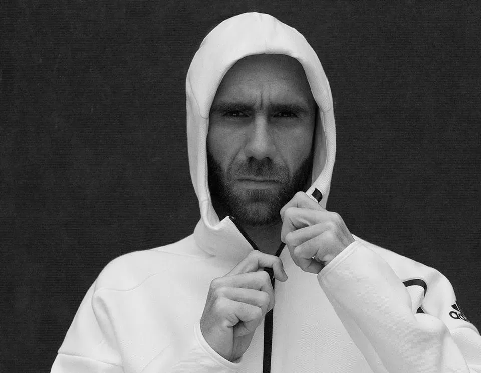 Luis Horna promocionó una casa de apuestas y la Agencia Internacional para la Integridad del Tenis (ITIA) lo multó con 10 mil dólares y le dictó una suspensión de seis meses.