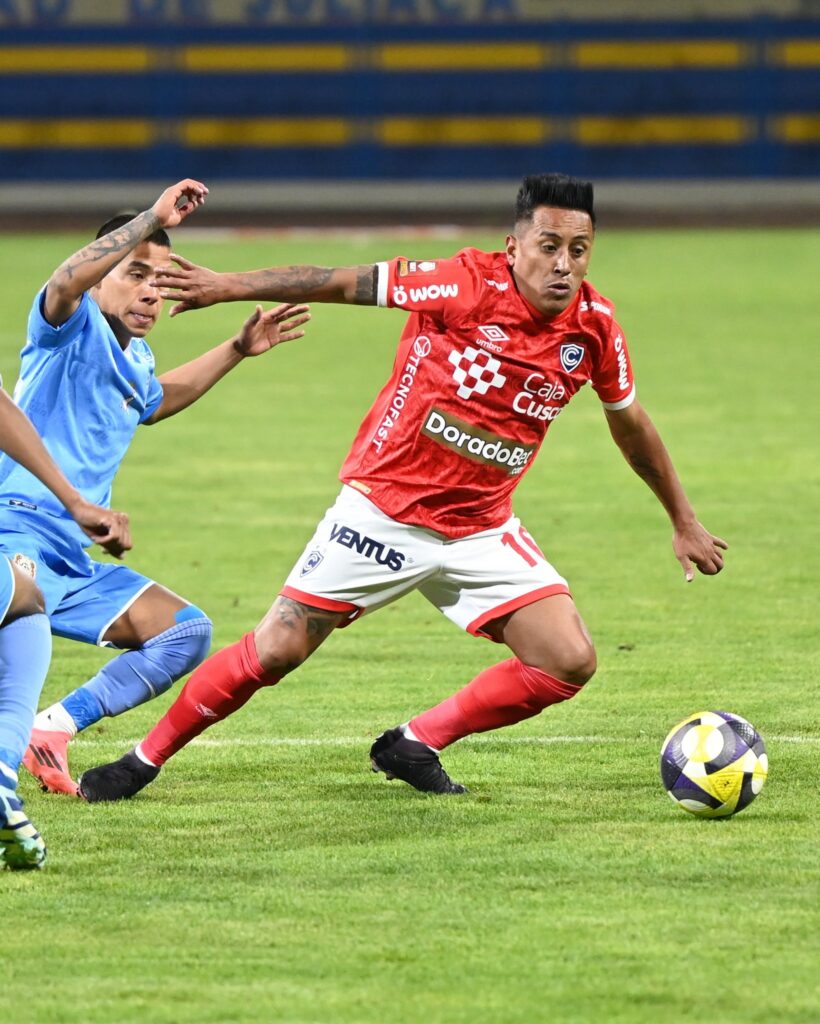 Christian Cueva vive un presente soñado con Cienciano y pegaría la vuelta a la selección.