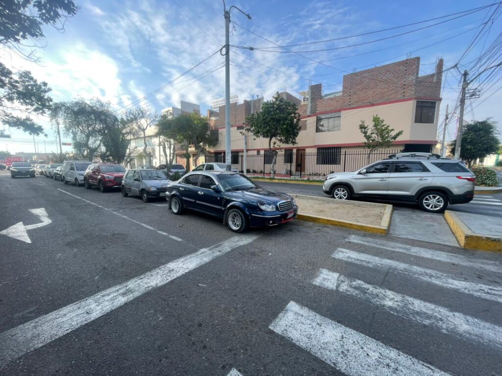 Palmas de Mallorca, la avenida más pequeña de Trujillo. 