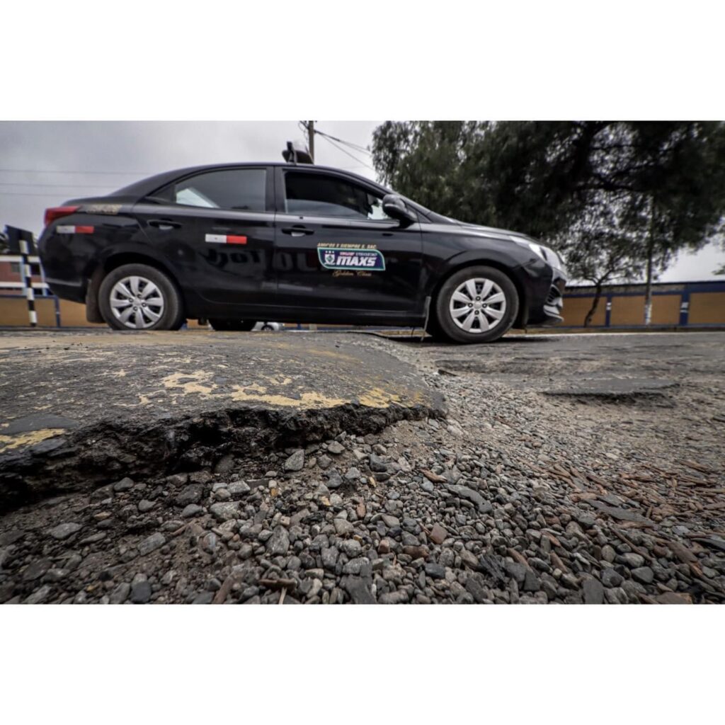 Pistas de la avenida Larco serán reparadas por la municipalidad de Trujillo.