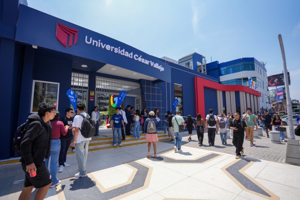 Estudiantes de la UCV campus Trujillo iniciaron el semestre académico 2026-I