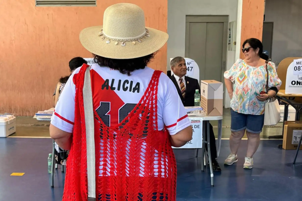 Elecciones, votaciones. Mesas.